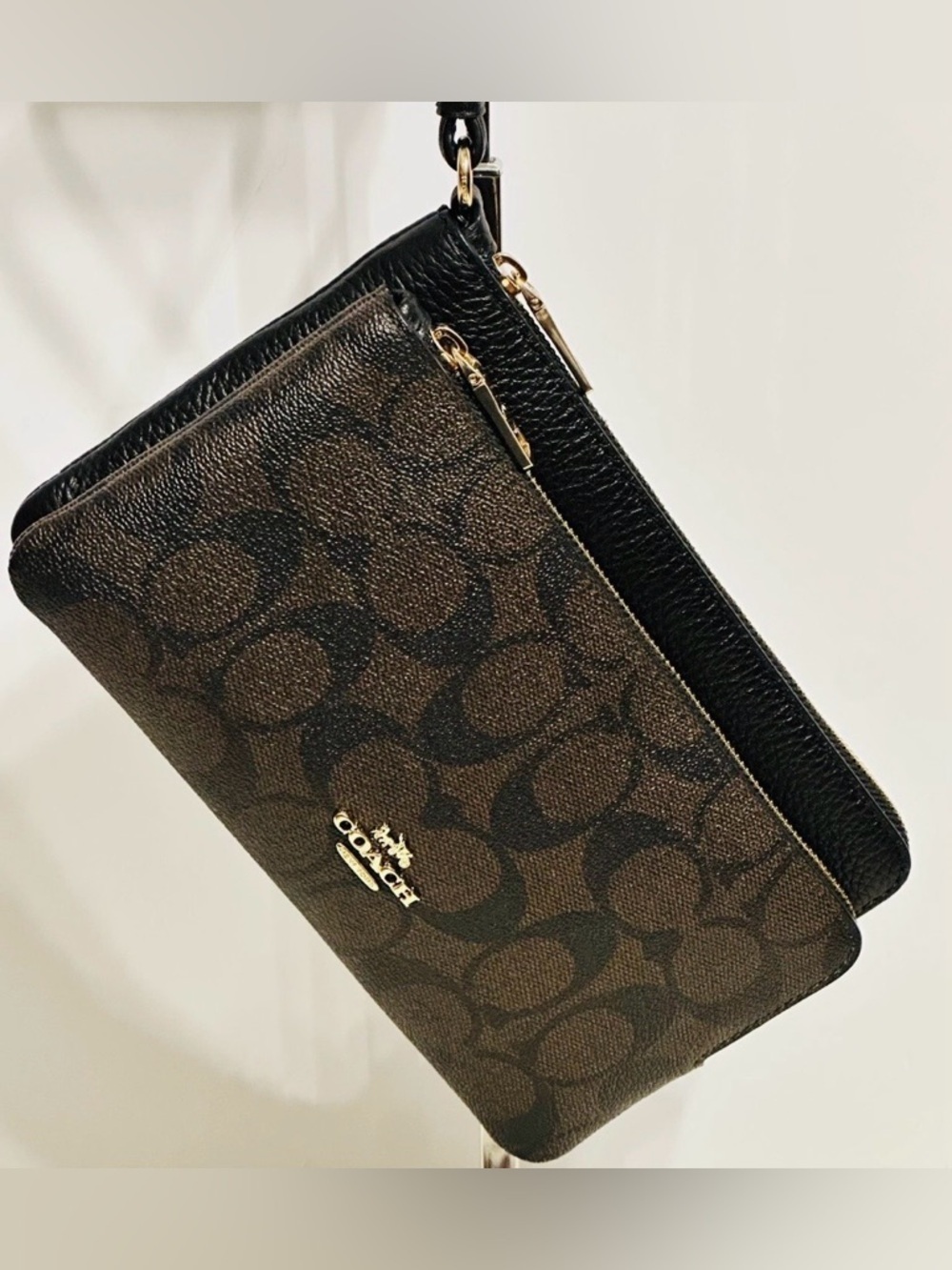 Coach CU920 Double Zip Wristlet Brown Black Signature PVC Wallet Gold Tone NWT